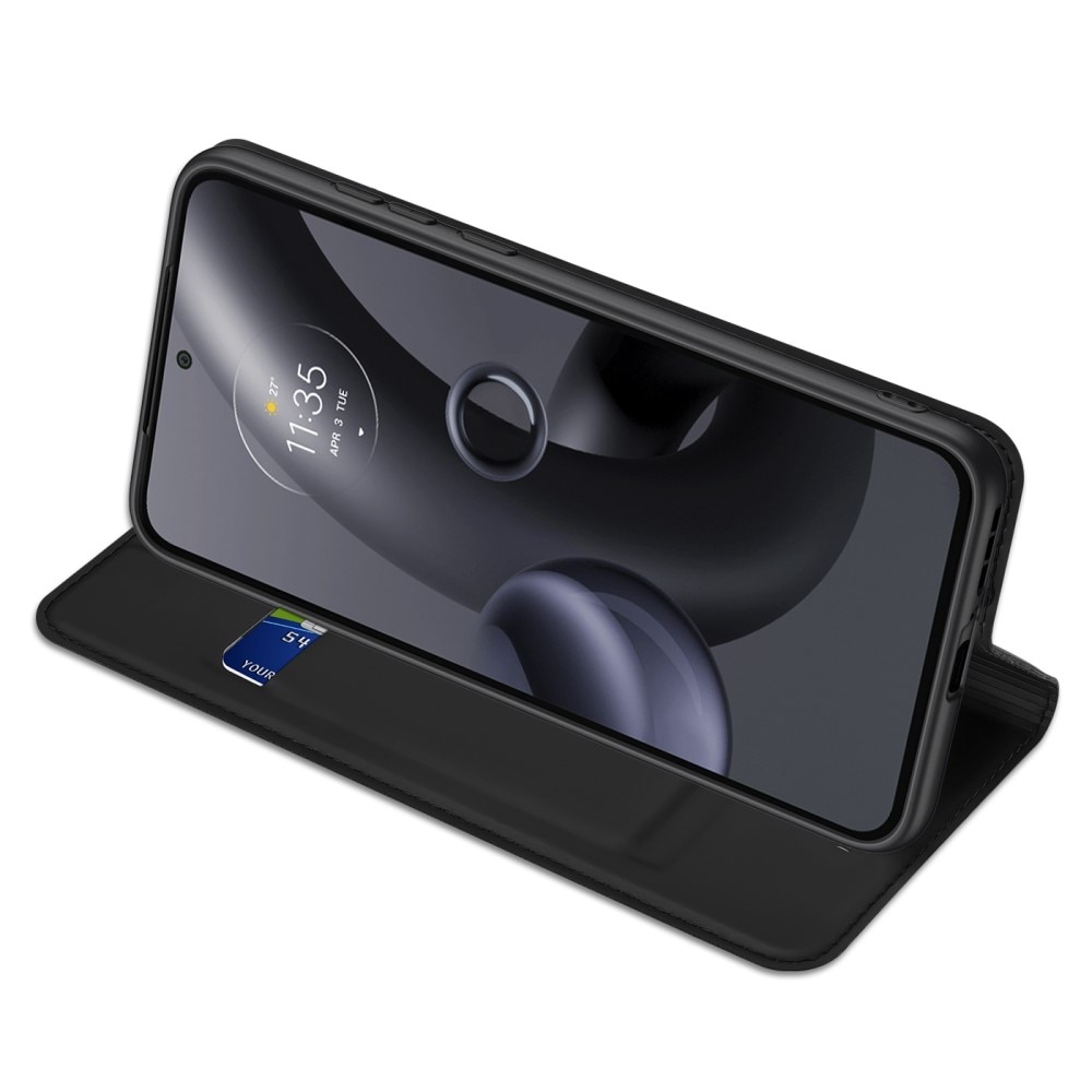 Skin Pro Series Motorola Edge 30 Neo - Svart