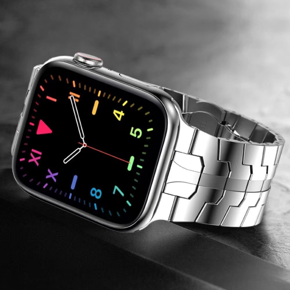 Race Stainless Steel Bracelet Apple Watch 44mm Silver