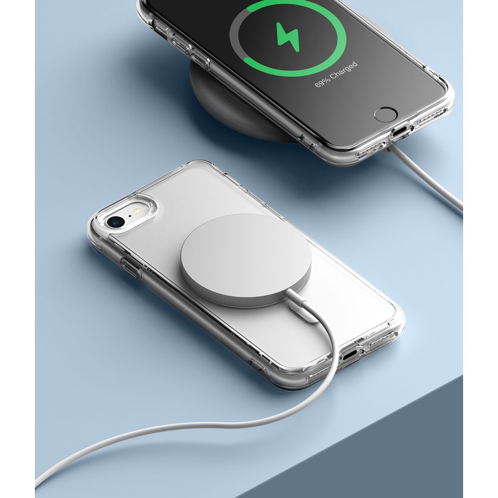 Fusion Magnetic Case Apple iPhone SE 2020/iPhone SE 2022/iPhone 8/iPhone 7 Genomskinlig