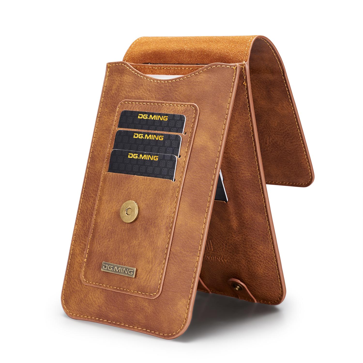 Universal Multi-slot Case Cognac