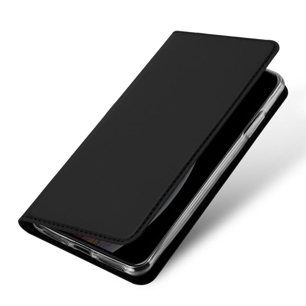 Skin Pro Series Apple iPhone 11 - Svart